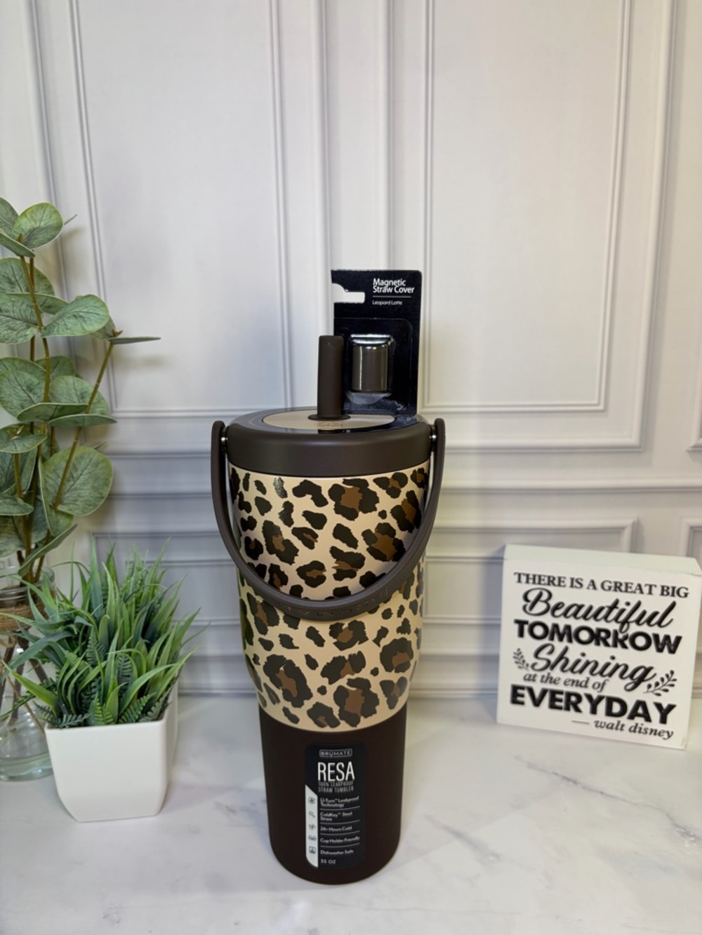 Brumate Leopard Latte Resa 35oz + Single Leopard Latte Straw Cover BNWT